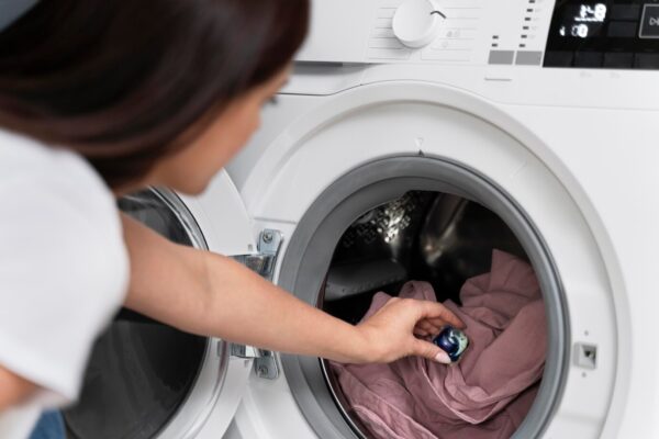 How the Whirlpool Roper Washer RTW4641BQ1 Simplifies Laundry